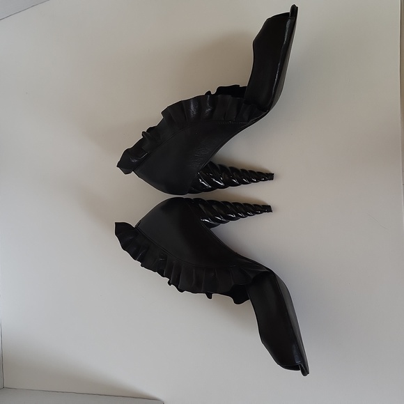 Jeffrey Campbell Unicorn Heel - Picture 2 of 5